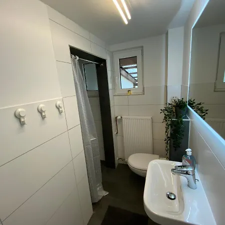 Modern Flat With Garden & Terrace Near Coburg