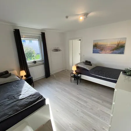 Modern Flat With Garden & Terrace Near Coburg