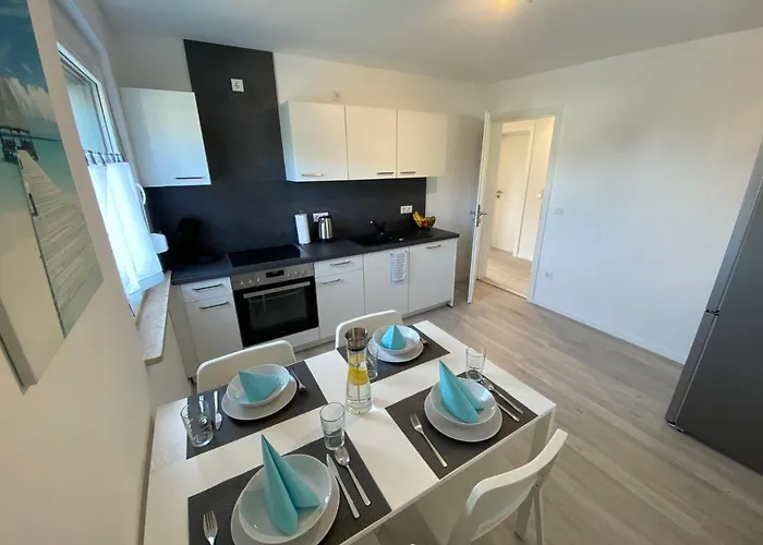 Apartamento Modern Flat With Garden & Terrace Near Coburg