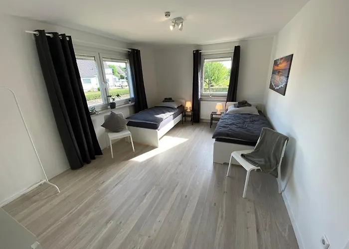 Modern Flat With Garden & Terrace Near Coburg Apartamento