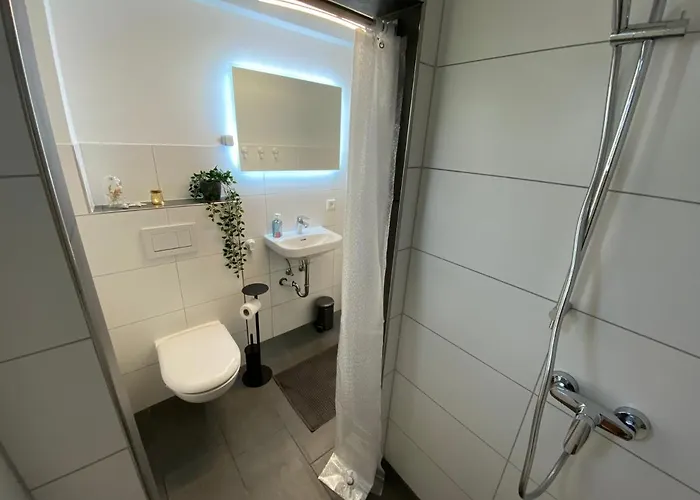 Apartamento Modern Flat With Garden & Terrace Near Coburg *