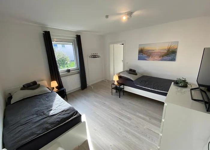 Modern Flat With Garden & Terrace Near Coburg
